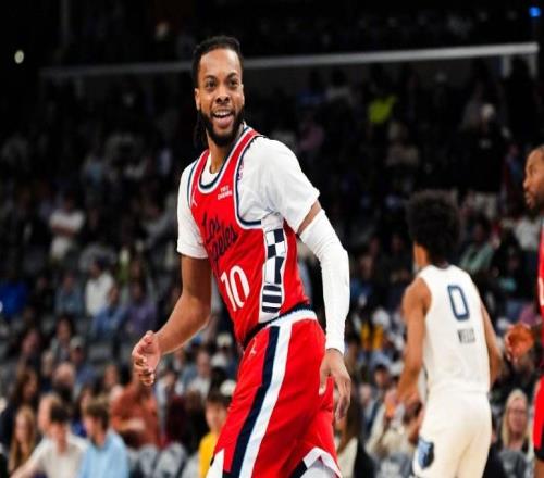 9勝2負(fù)，4勝0負(fù)凈勝55分！一筆交易誕生四個(gè)贏家，也改變聯(lián)盟格局