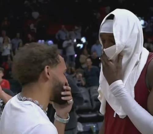 麻了，特雷楊麻了！NBA第一高分背景板誕生