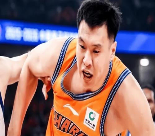 上海10890戰(zhàn)勝北控球員評價：4人優(yōu)秀，3人及格，3人低迷