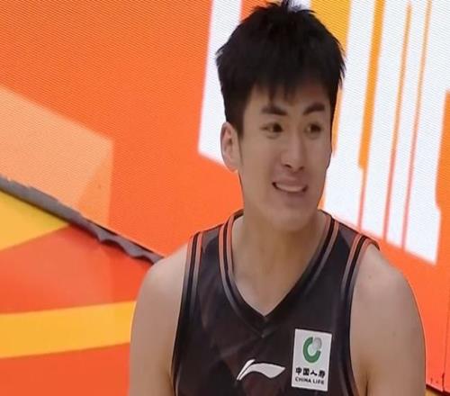 CBA山東男籃逆轉(zhuǎn)江蘇，新外援首秀8分，珀賽爾37分陳林堅(jiān)立功