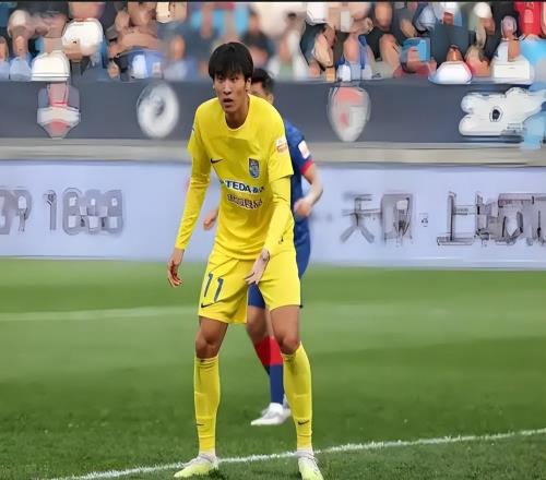 津門虎未來可嘗試雙中鋒戰(zhàn)術，謝維軍為此被重用踢主力，值得期待