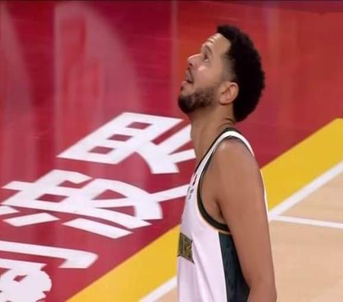 新外援4記三分，遼寧男籃逆轉(zhuǎn)深圳趙繼偉關(guān)鍵球果斷莫蘭德21+13