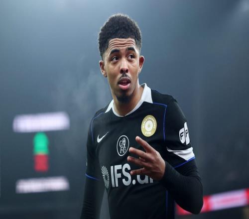 次回合逆轉(zhuǎn)巴黎福法納：生活中一切皆有可能，我們?nèi)杂邢Ｍ? loading=