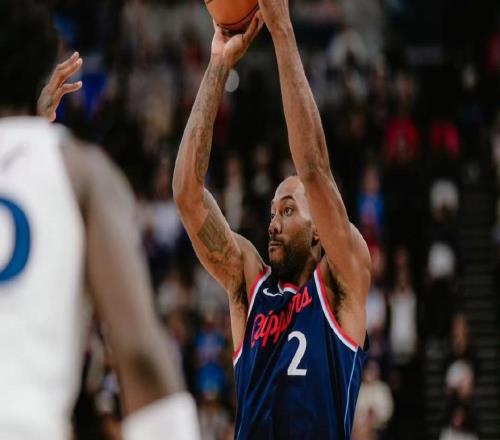 轟45分5板5助！小卡天神下凡，快船25分大勝黑馬，狀元空砍36+5