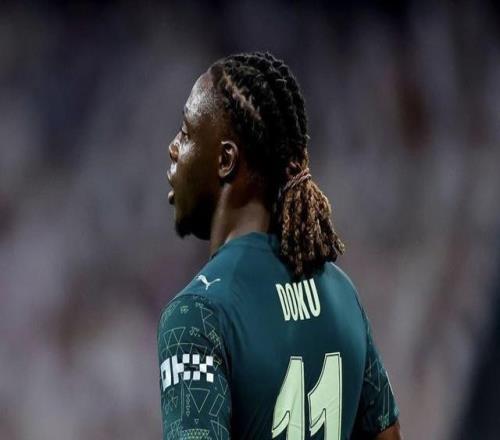 多庫(kù)：我們相信自己，皇馬能進(jìn)三個(gè)球，我們?yōu)槭裁床荒苣? loading=