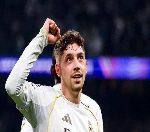 歐冠上演巔峰1戰(zhàn)！一場30大勝，皇馬擊敗曼城，巴爾韋德帽子戲法