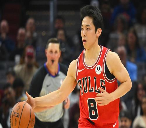 河村勇輝：英語(yǔ)不容易但我進(jìn)步挺快球員就得不斷學(xué)習(xí)和進(jìn)步