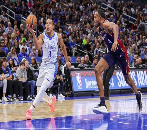 約基奇3雙，貝恩35分+準(zhǔn)絕殺，仍無(wú)緣日最佳，你遇到砍45分的小卡