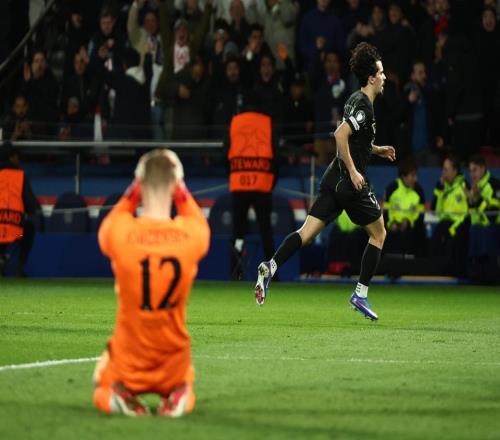 致敬熱刺切爾西23歲“二門”歐冠2送大禮！與恩佐內(nèi)訌+激烈爭吵