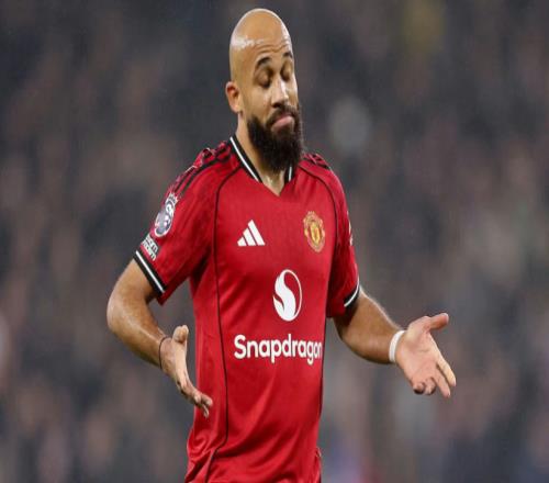 曼聯(lián)15歲天才橫空出世！姆貝莫驚嘆：他強得可怕