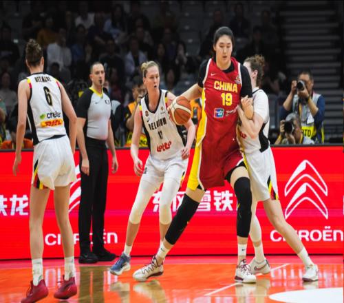 女籃輸比利時(shí)，一人最該背鍋！三分16中3，球迷：連郭士強(qiáng)都不如