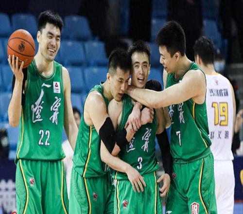 適合遼籃！21歲小將不輸劉志軒，錯(cuò)跟郭士強(qiáng)4年，場均2.8分被低估