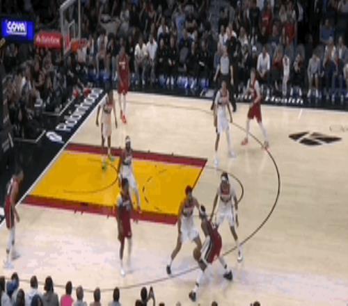 要臉，還是要83分紀(jì)錄？