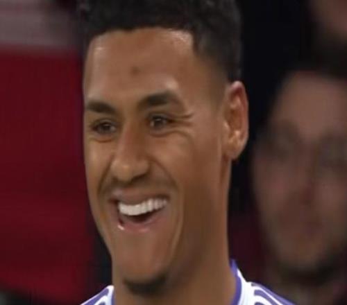 10！英超9隊(duì)歐戰(zhàn)1勝：維拉撐門面有望進(jìn)8強(qiáng)，森林+水晶宮難了