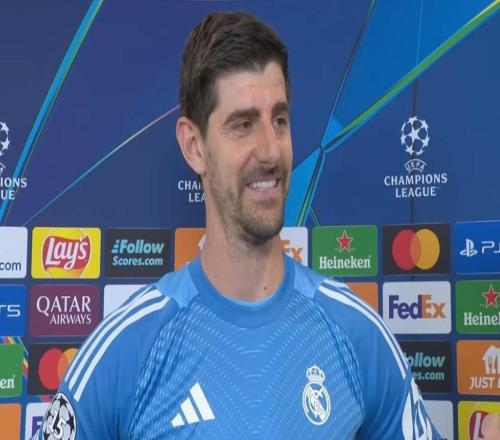 褲襪：聯(lián)賽我們經(jīng)常面對低位防守就很困難，打曼城更容易發(fā)揮