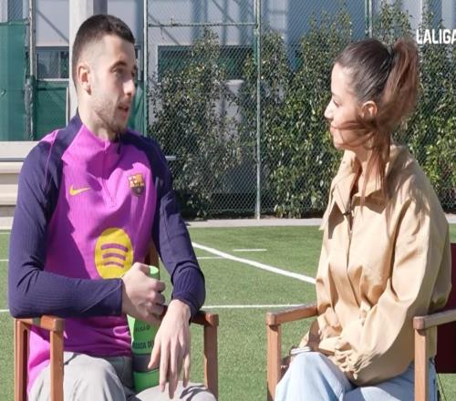 霍安：推赫拉德馬丁封堵那下有點(diǎn)狠，事后他還抱怨了我兩句