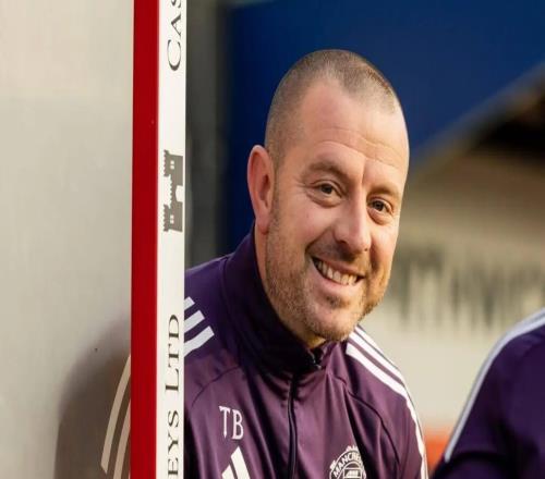 TA介紹曼聯(lián)助教賓尼恩：不擅長自我推銷，很重視培養(yǎng)年輕球員