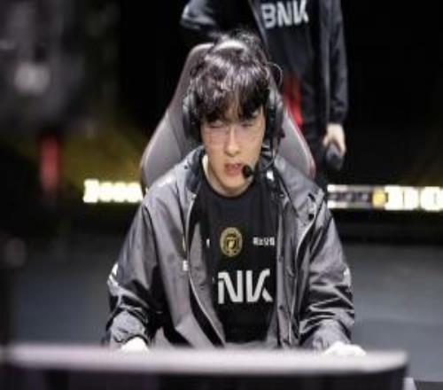 Kellin：想和GALA選手對決，因?yàn)閺奈丛谫悎錾舷嘤鲞^