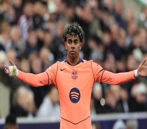 每體：亞馬爾身體不適缺席巴薩訓(xùn)練，但仍可能有出戰(zhàn)塞維利亞