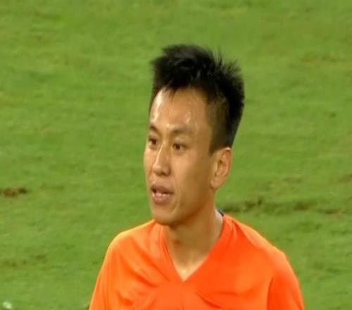 魯媒：山東隊將在京魯大戰(zhàn)賽前為張弛舉行退役儀式