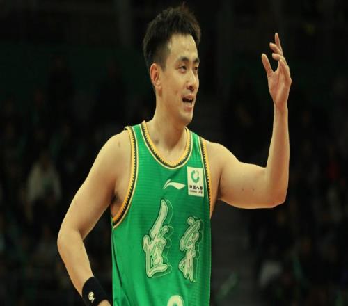 隊(duì)長(zhǎng)9+4+5+3定海神針莫蘭德7+14+5+2手刃舊主,恭喜遼籃豪取4連勝