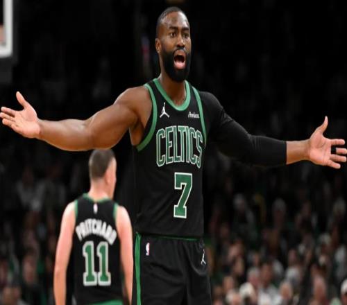 爭(zhēng)議判罰引怒火！布朗炮轟NBA假摔風(fēng)氣：好好打球就這么難