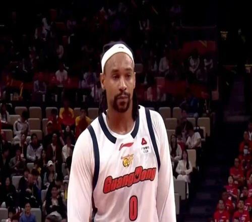 25+6，這場(chǎng)勝利多虧薩林杰，還有張皓嘉