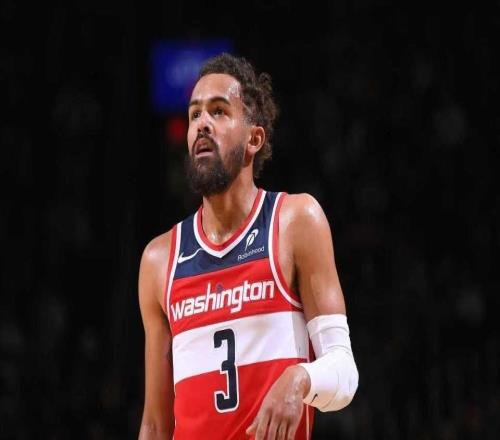 交鋒11連勝！綠軍送奇才11連敗塔圖姆20+14+7特雷楊復(fù)出全敗