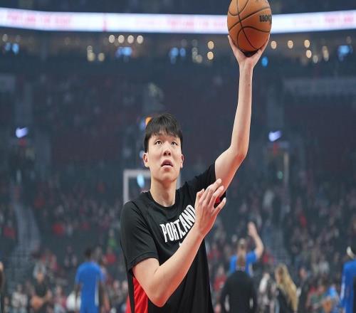 召回仅出战48秒,官方:开拓者将杨瀚森下放至发展联盟