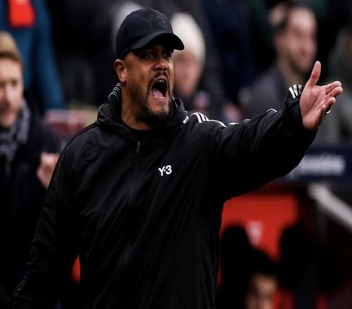 孔帕尼：我們一開(kāi)始犯了錯(cuò)誤為球員的心理素質(zhì)感到非常自豪