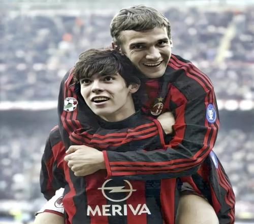 米蘭城的兩位金球獎(jiǎng)先生舍甫琴科和卡卡離開圣西羅緣何就迷失了