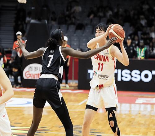 辜負(fù)宮魯鳴！14分鐘3分2失誤，空位不進(jìn)，29歲的她怎么進(jìn)國(guó)家隊(duì)的