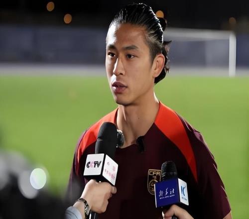 他曾是國安多任主帥的寵兒，本賽季卻被蒙哥馬利棄用，一分鐘沒上