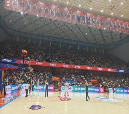 齊魯?shù)卤仁钟洠荷綎|籃球最純粹的底色