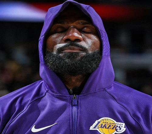 絕平+絕殺！湖人127125力克掘金，看數(shù)據(jù)：他才是頭號(hào)功臣！