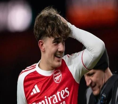 特里：道曼是一個超級天才，他的過人能力堪比梅西