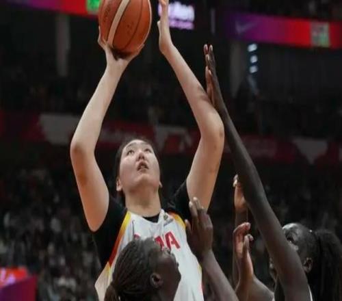 中國女籃86比76戰(zhàn)勝南蘇丹女籃，再贏一場就能確保晉級世界杯