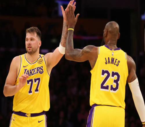 里皇32分7板6助+絕平！盧卡30分11板13助+絕殺！湖人王炸逆天改命