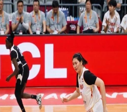 8676！王思雨17+5+4，全隊5人得分上雙，中國女籃輕取南蘇丹