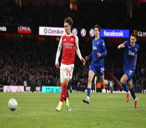 詹?。哼@3分對(duì)阿森納爭(zhēng)冠很可能是決定性的曼城不能出錯(cuò)