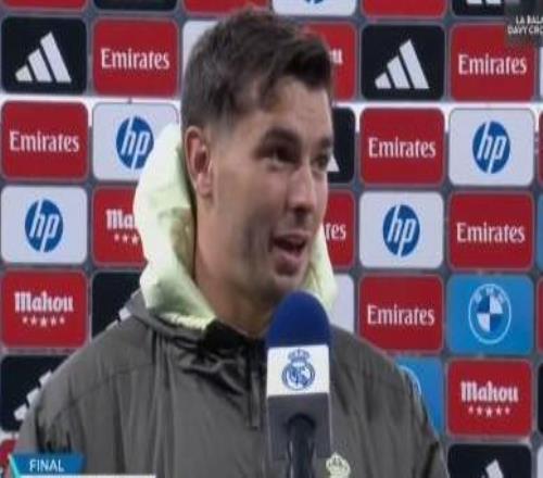 卜拉欣：我非常清楚巴爾韋德有多強(qiáng)，他只需要繼續(xù)射門