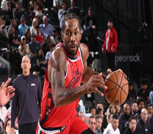 NBA最新局勢！殘陣勇士遭21分逆轉(zhuǎn)，小卡字母哥受傷，湖人吃紅利