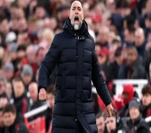 熱刺本場替補(bǔ)席僅7人，其中2門將3小孩，卻頑強(qiáng)戰(zhàn)平利物浦