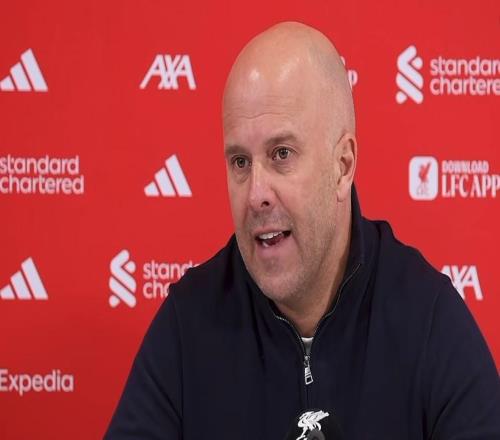 斯洛特：我們試了很多換人方法，但仍阻止不了最后時(shí)刻丟球