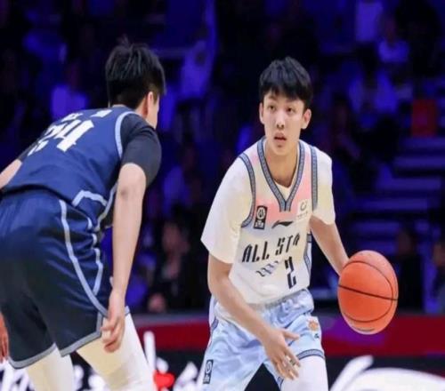 歇大了徐杰拿下全明星MVP后3场比赛合计得4分,2场得分挂零