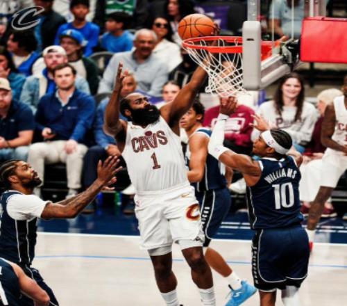 哈登低迷！騎士120130輸獨行俠，米切爾26+11+2，莫布利18+11+4