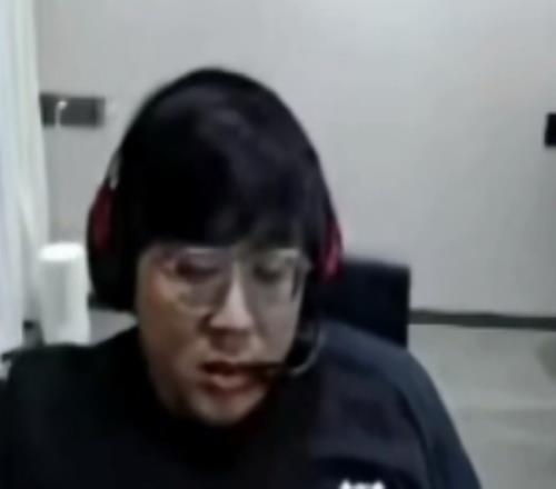 sask：dota比lol好玩我不跟你杠但我只能跟你說(shuō)老騰家的飯好吃