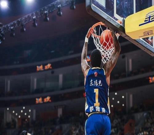 崔永熙首秀2分、本土球員共18分、杜鋒無(wú)奈攤手！廣東7389遼寧