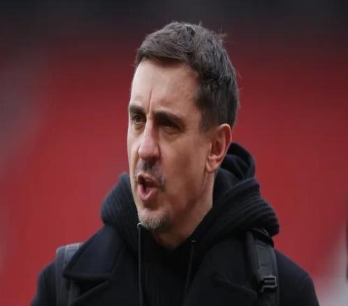 內維爾：烏加特或與卡塞米羅一同離開，曼聯(lián)需重點補強中場