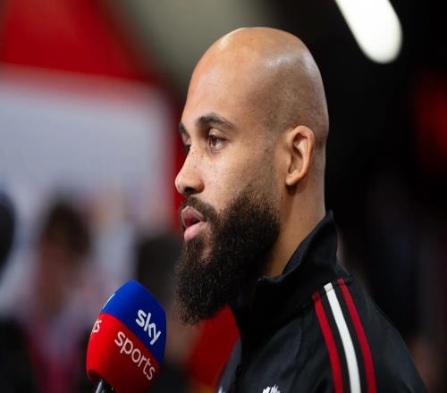 個(gè)人最佳位置姆伯莫：我能踢多個(gè)位置，但沒有最喜歡的